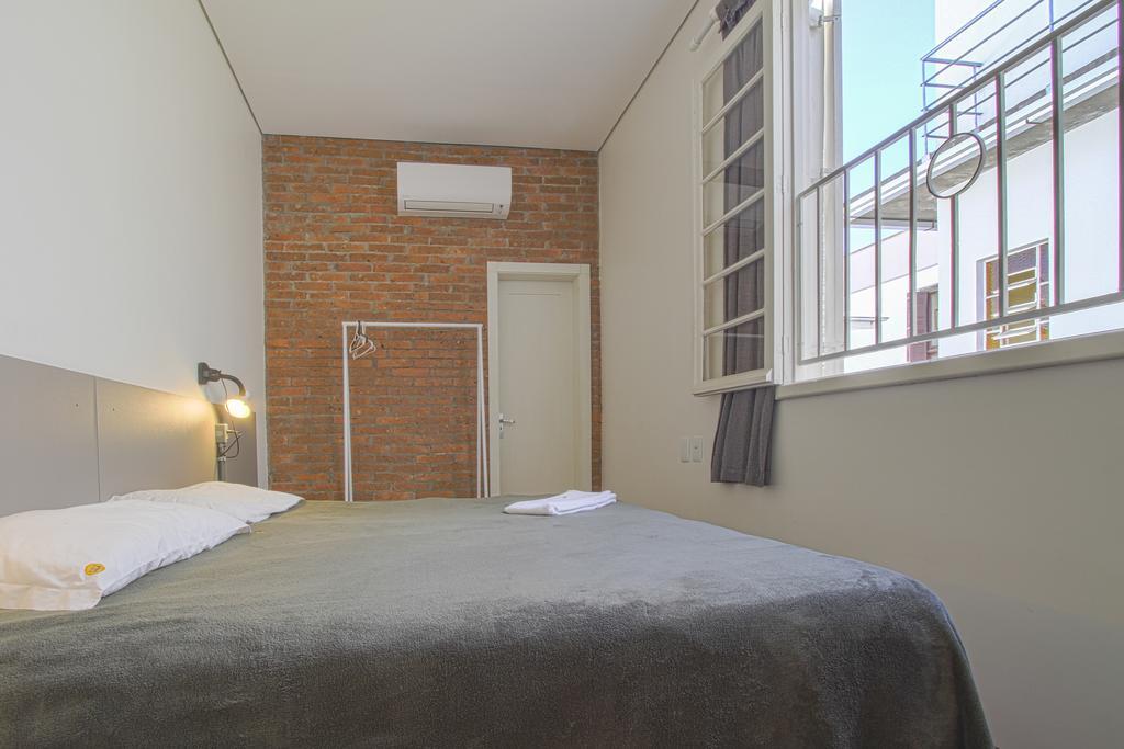 Brick Hostel Porto Alegre Zimmer foto